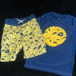 Kids Swim Set - Blue and Yellow Shark Design
In excellent condition